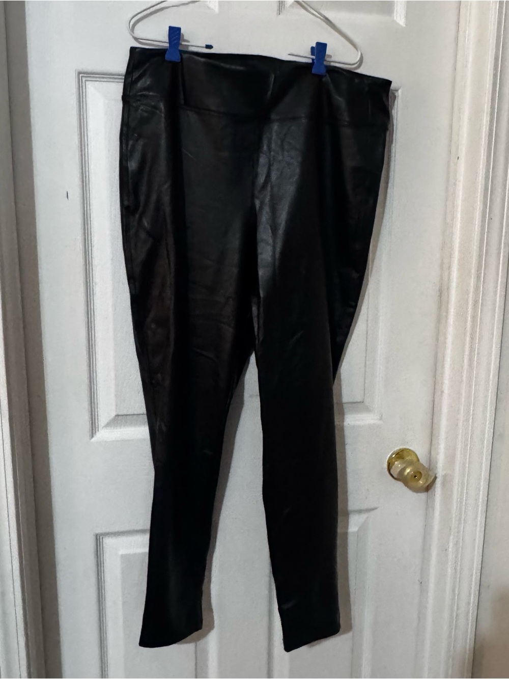 Gap faux leather leggins